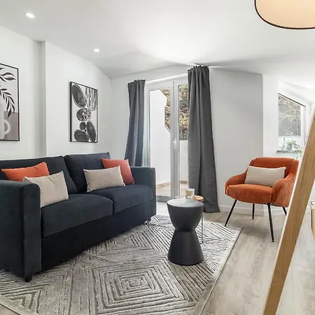 Apartment Akicity Placid Seia